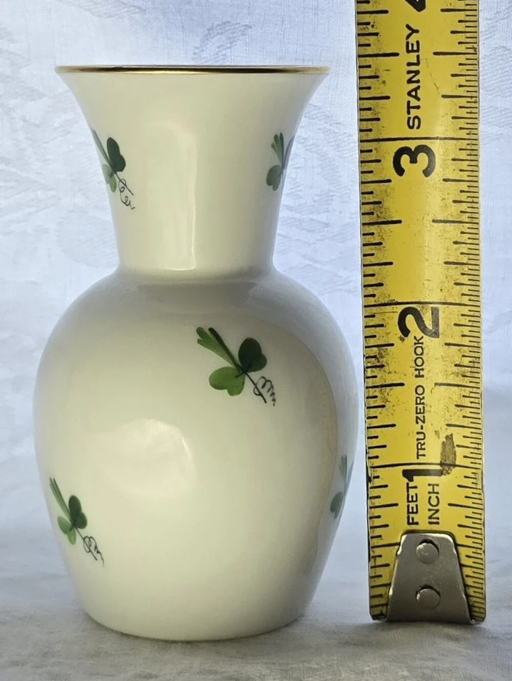Vienna Augarten Bulbous Bud Vase (Scattered Vine Leaves w/ Gold trimmed rim)